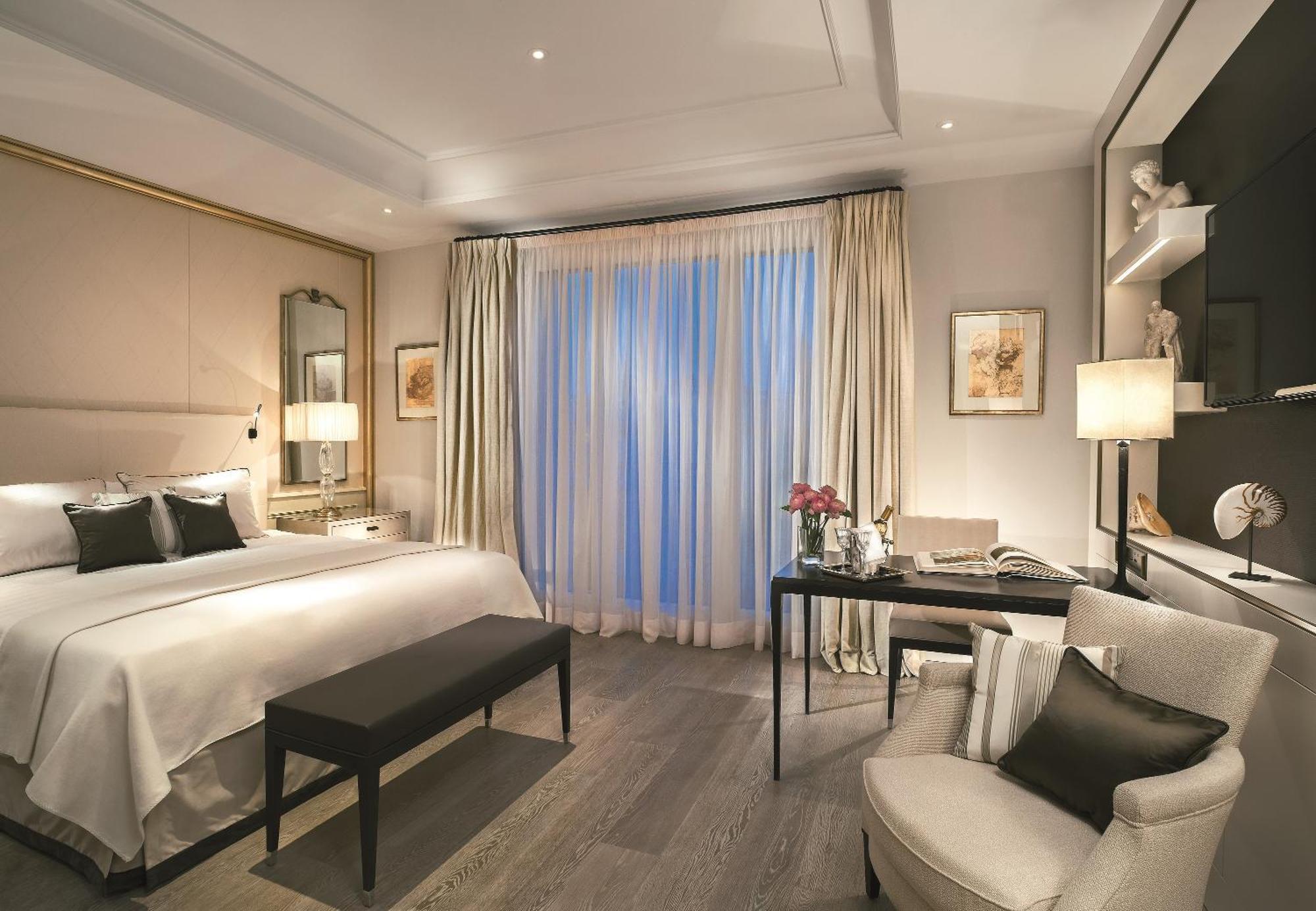Quarto Deluxe com Cama de Casal ou 2 de Solteiro